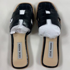 New Steve Madden Black Hawthorne Sandals Size 5.5